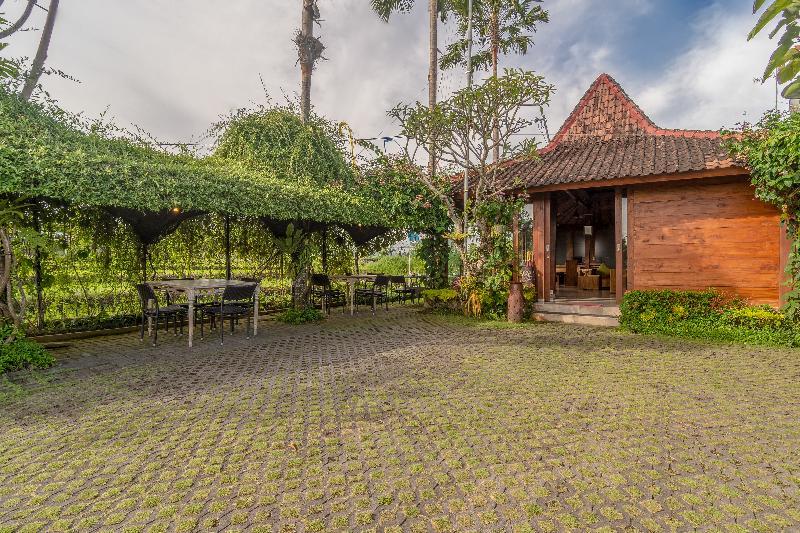 Nyanyi Sanctuary Villa By Ini Vie Hospitality Tanah Lot Exterior foto